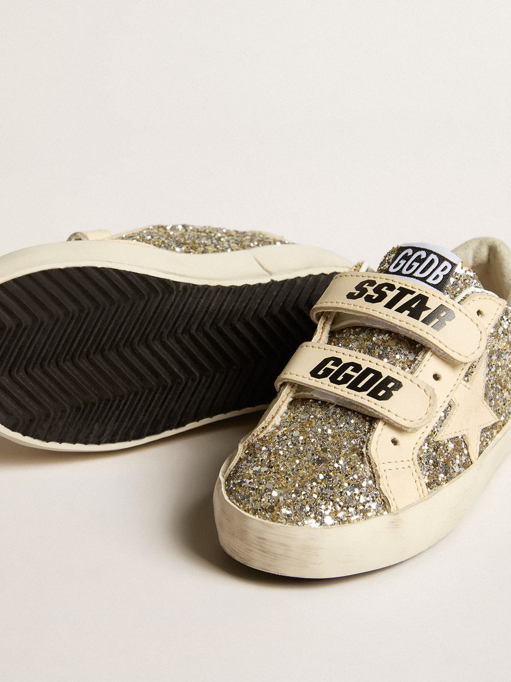 Old School Young in platinum glitter with leather star and heel tab| Golden Goose