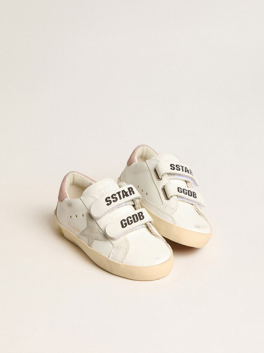 Young Old School in leather with gray suede star and old rose heel tab| Golden Goose