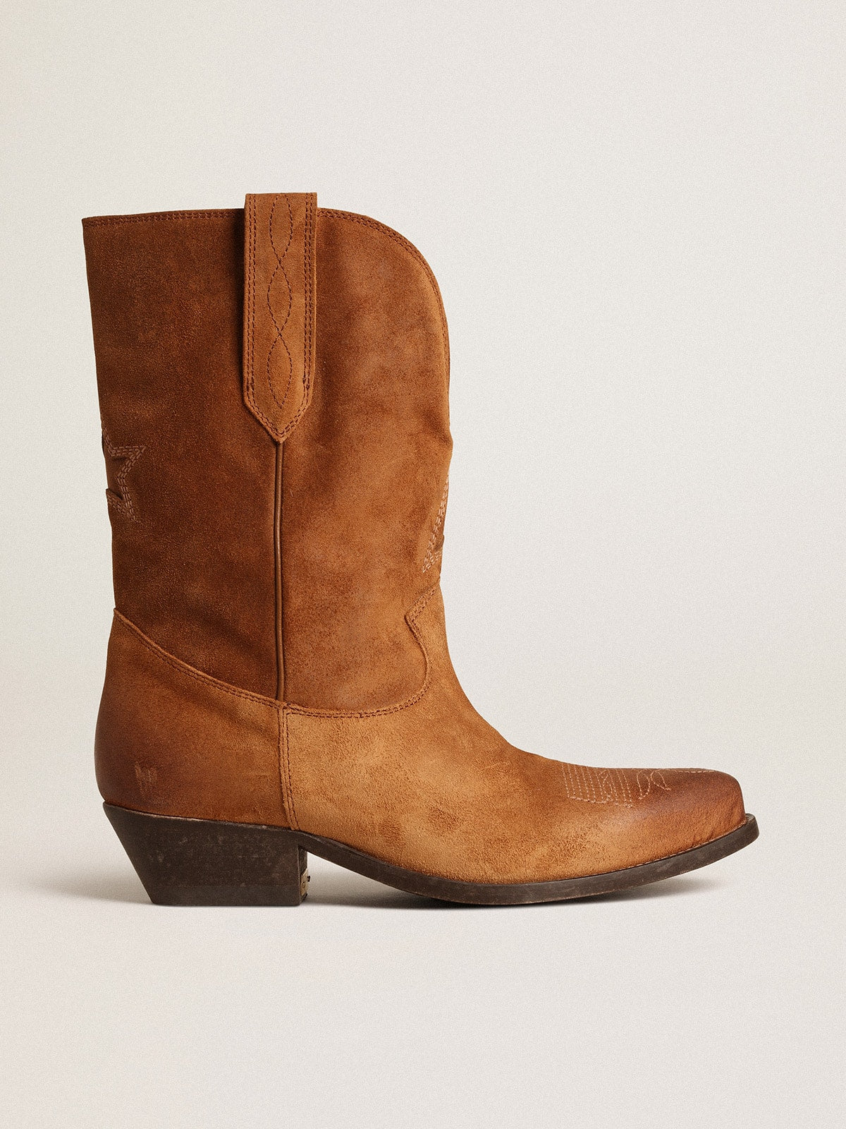 Low Wish Star boots in cognac-colored suede with inlay star| Golden Goose