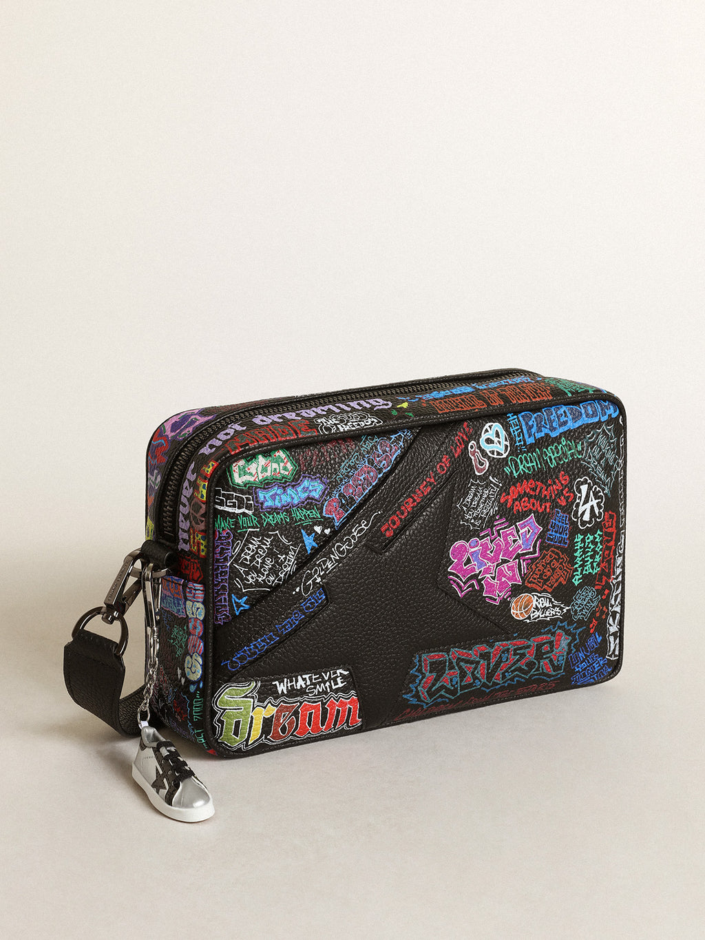 Women's Star Bag in black hammered leather with multicolor print| Golden Goose