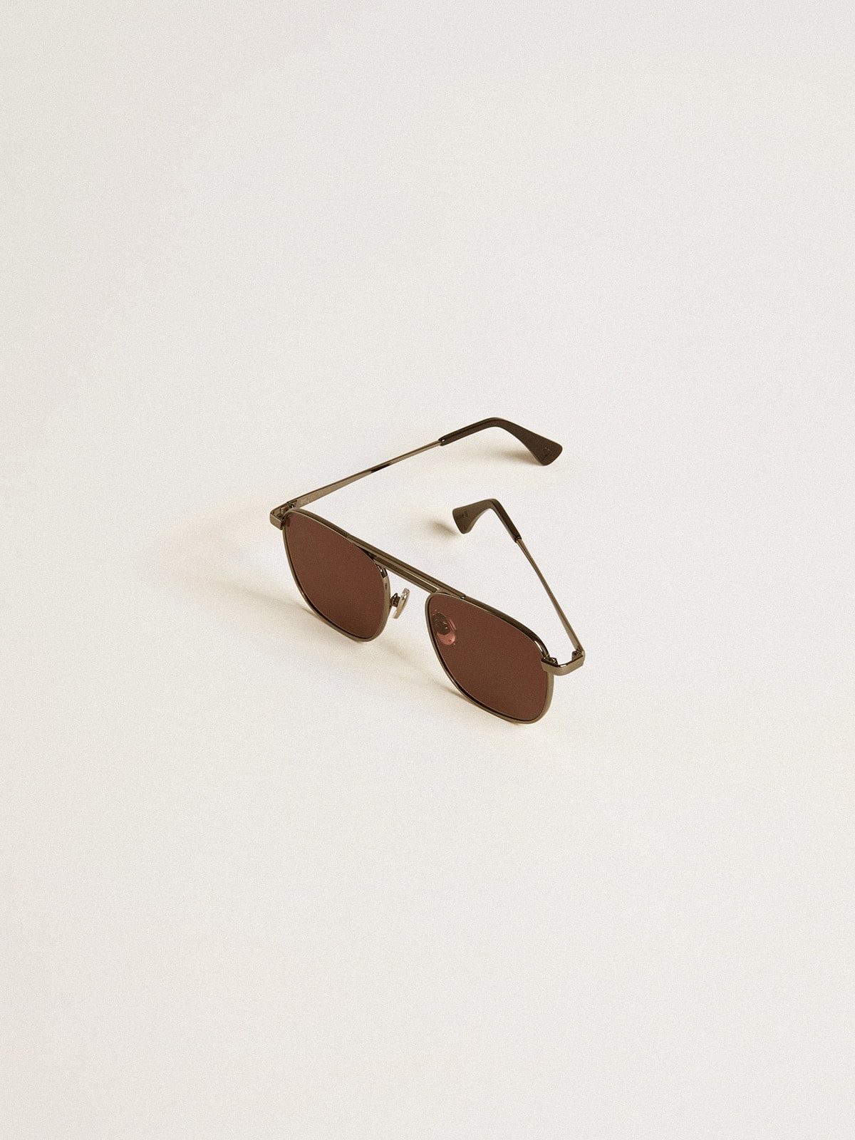 Aviator style sunglasses with black frame and lenses| Golden Goose
