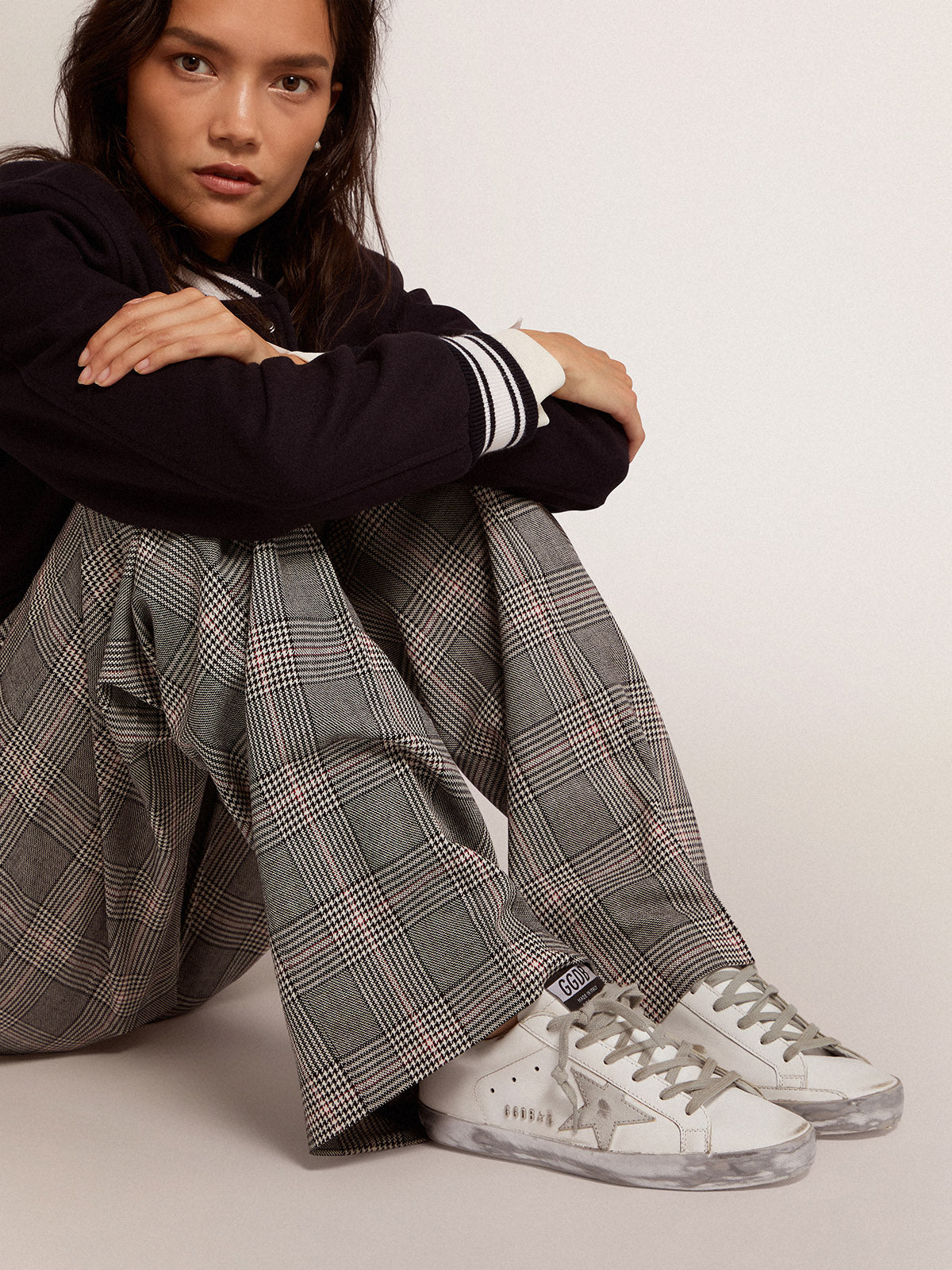Women's Super-Star with silver sparkle foxing and metal stud lettering| Golden Goose