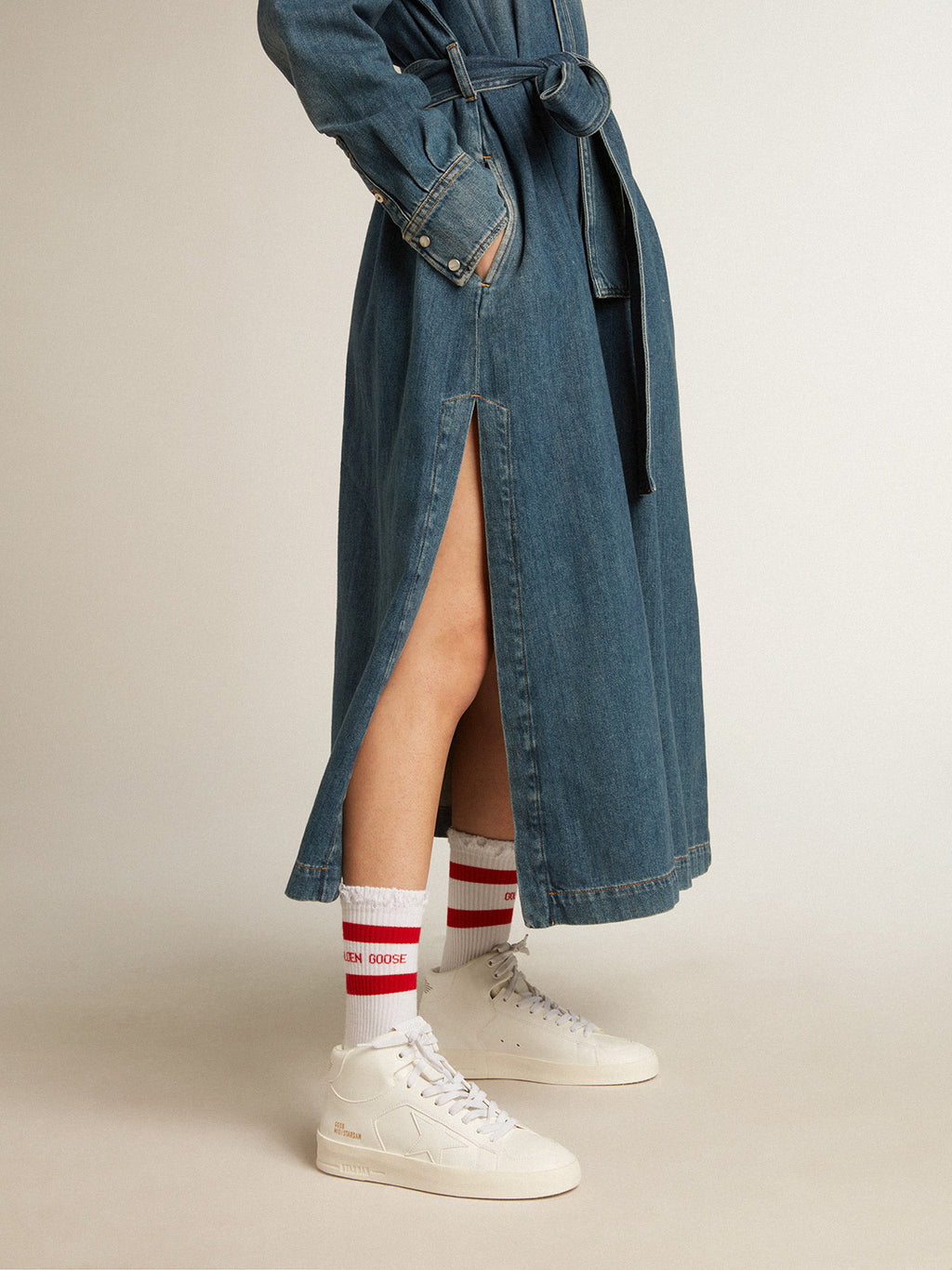 Women's bio-based Mid-Stardan with white star and heel tab| Golden Goose