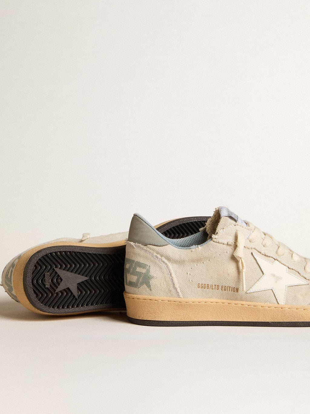Men's Ball Star LTD in gray canvas with leather star and nubuck heel tab| Golden Goose