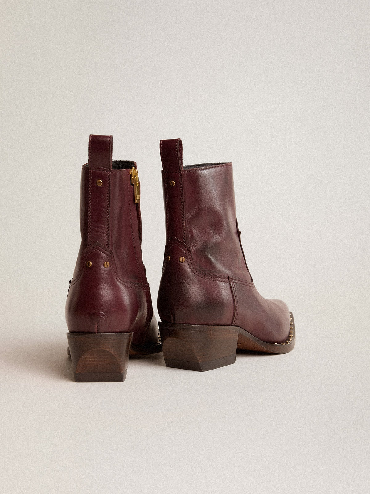 Womens's low Debbie boots in burgundy leather| Golden Goose