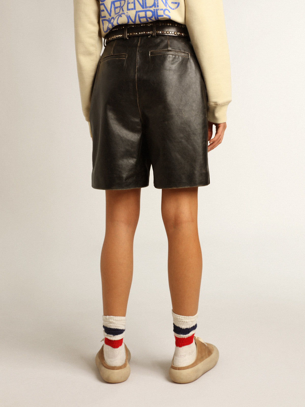 Black leather Bermuda shorts with lived-in effect| Golden Goose