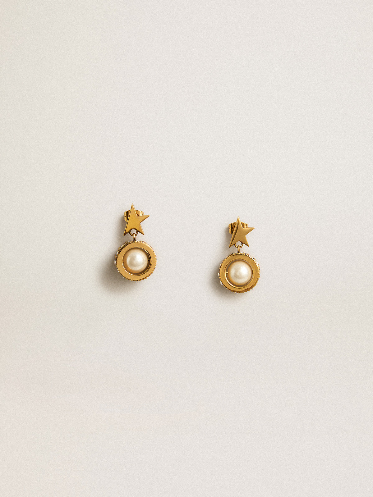 Earrings with gold star and pearl| Golden Goose