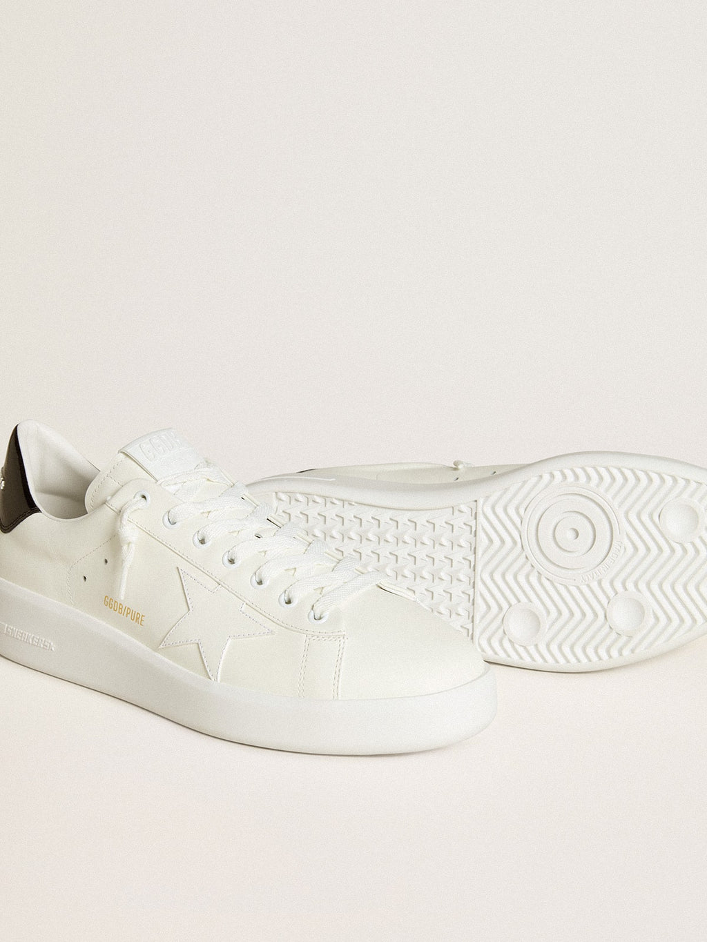 Men's Purestar with leather star and black patent leather heel tab| Golden Goose
