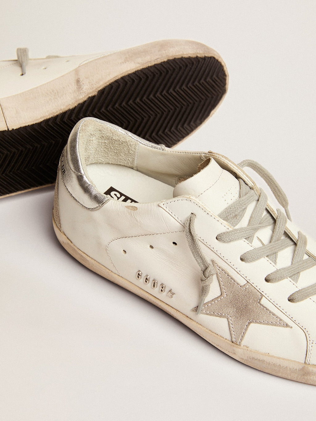 Women's Super-Star with silver heel tab and metal stud lettering| Golden Goose