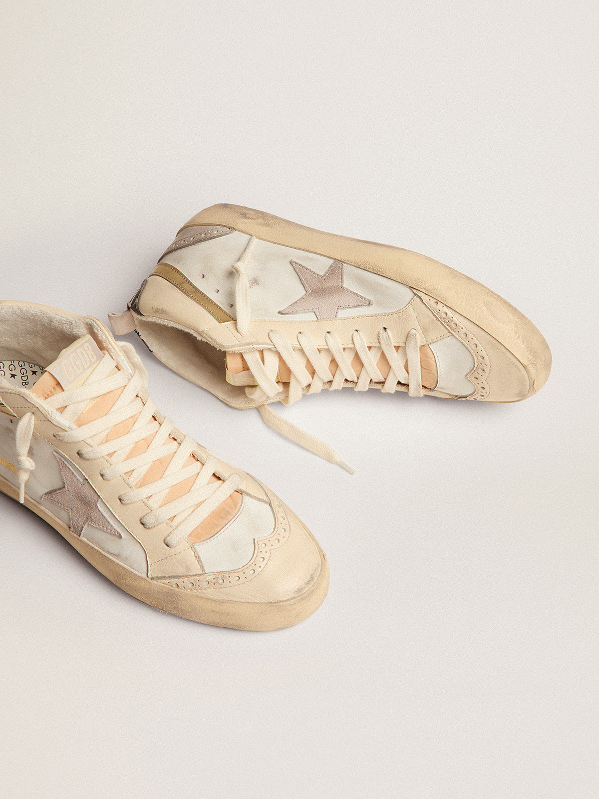 Women's Mid Star with star in light gray suede and gold flash| Golden Goose