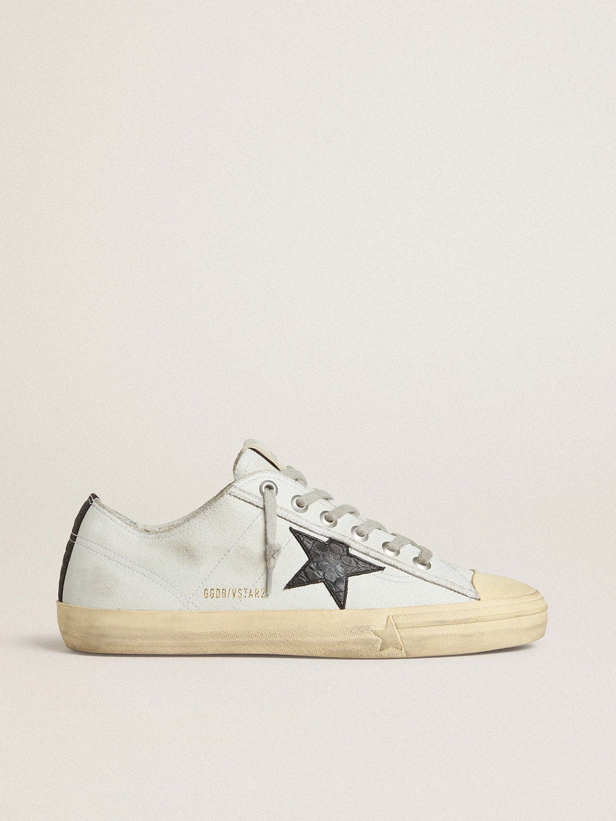 V-Star in leather with black crocodile-print leather star and heel tab| Golden Goose
