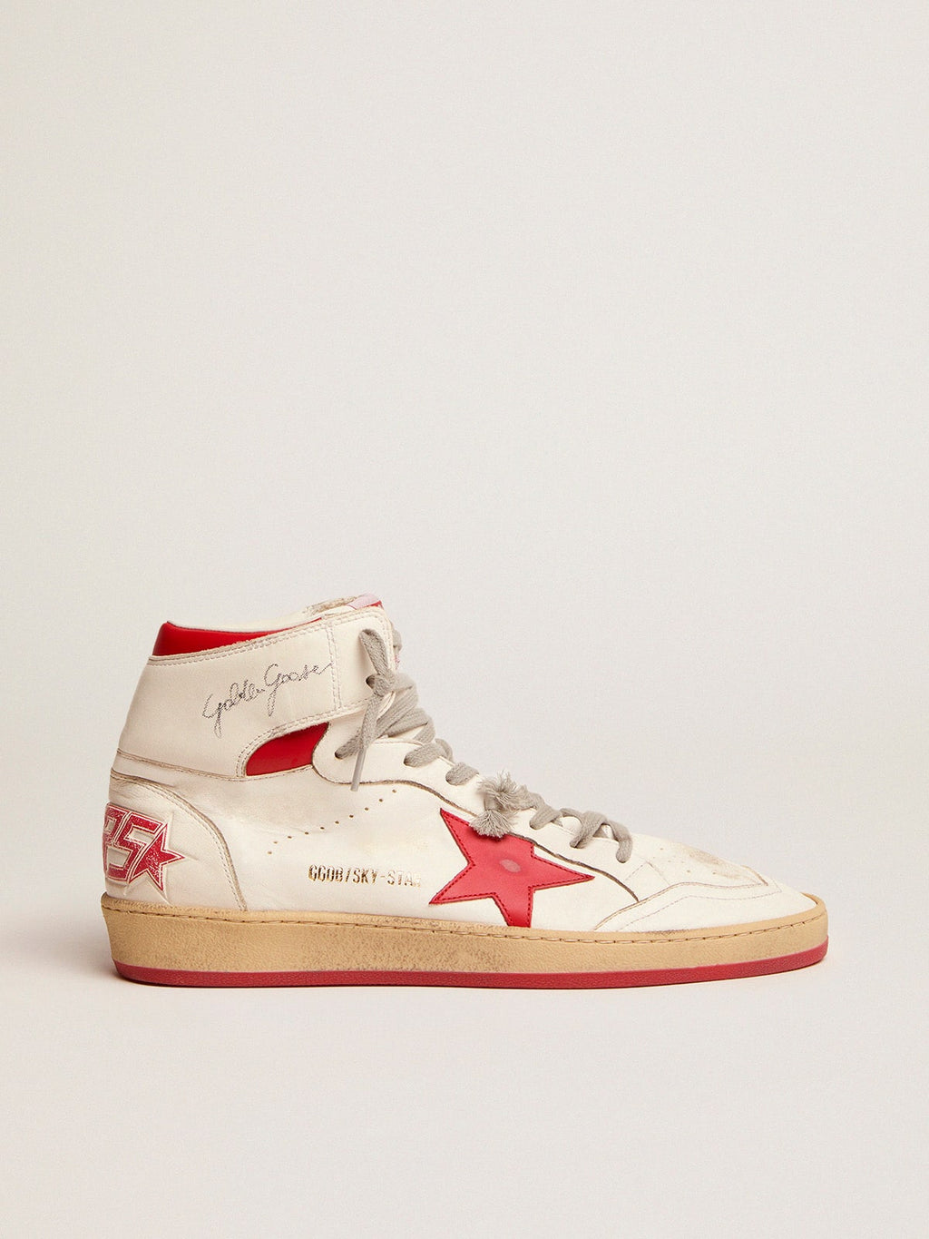 Men's Sky-Star with signature on the ankle and red inserts| Golden Goose