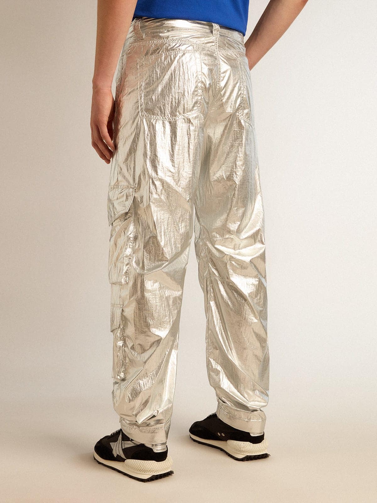 Men's cargo pants in silver technical fabric| Golden Goose