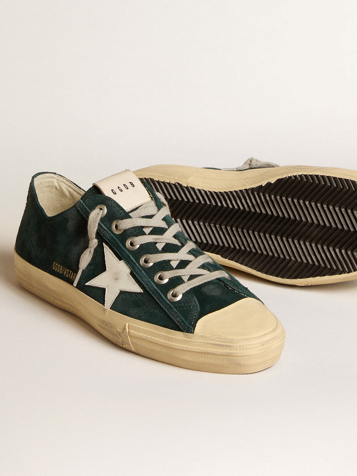 V-Star in forest-green suede with white leather star| Golden Goose