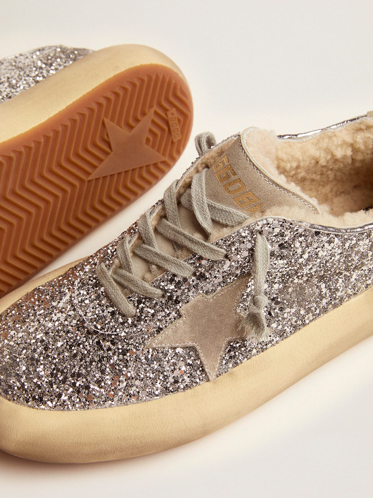 Women's Space-Star shoes in silver glitter with shearling lining| Golden Goose