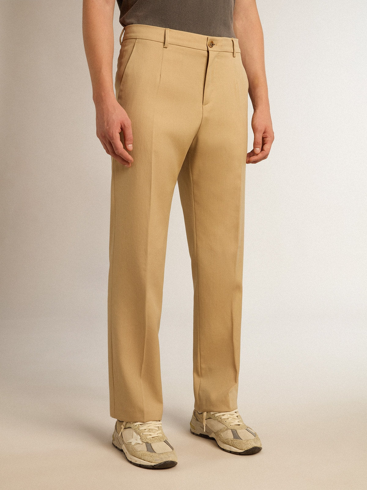 Men's wool gabardine pants in sand| Golden Goose