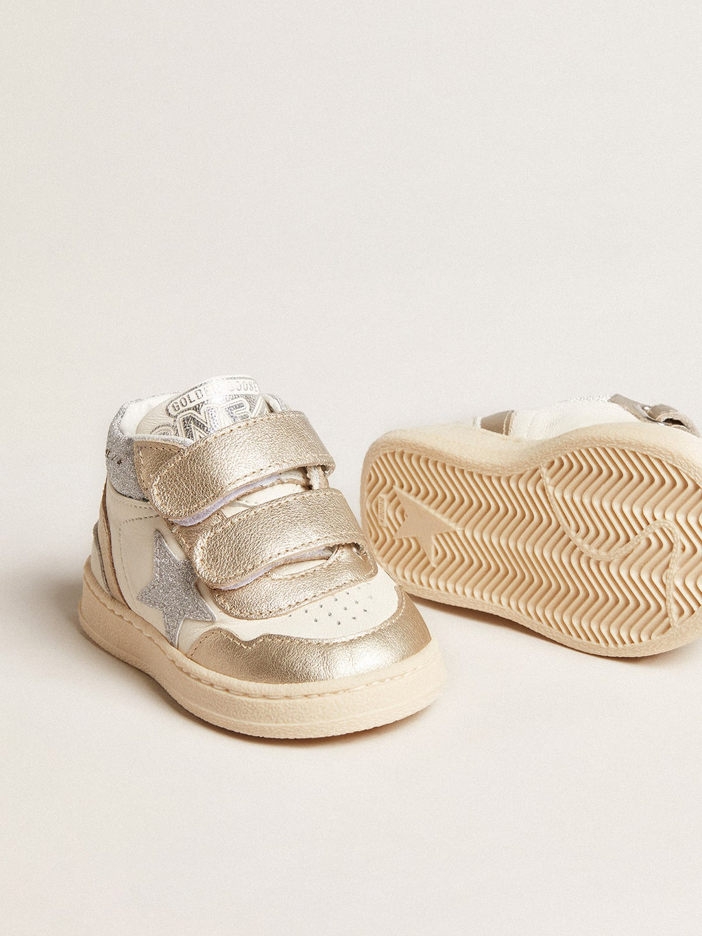 June Junior in nappa and metallic leather inserts with glitter star| Golden Goose