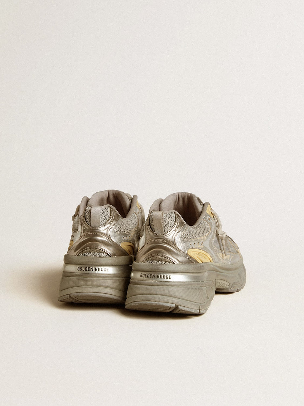 Men's Lightstar in metallic leather and silver mesh with gray star| Golden Goose