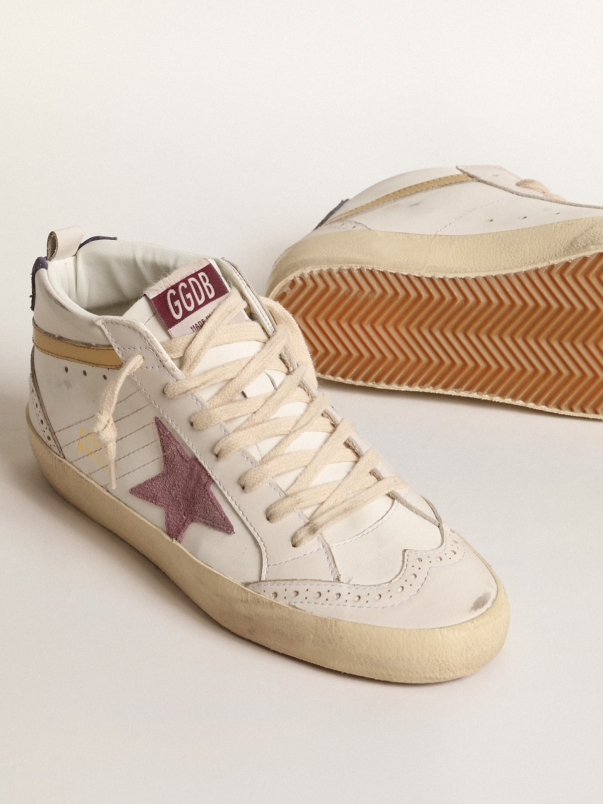 Mid Star with pink suede star and gold metallic leather flash| Golden Goose