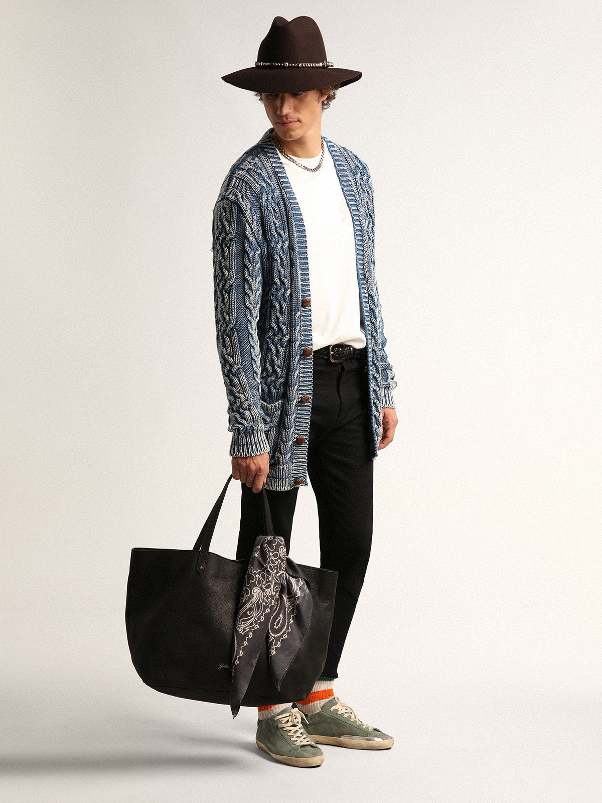 Anthracite gray scarf with paisley print| Golden Goose