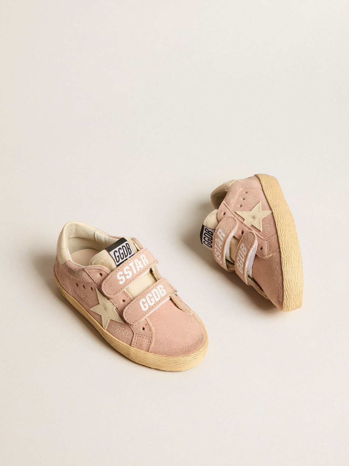Old School Junior in pink suede with cream leather star and heel tab| Golden Goose