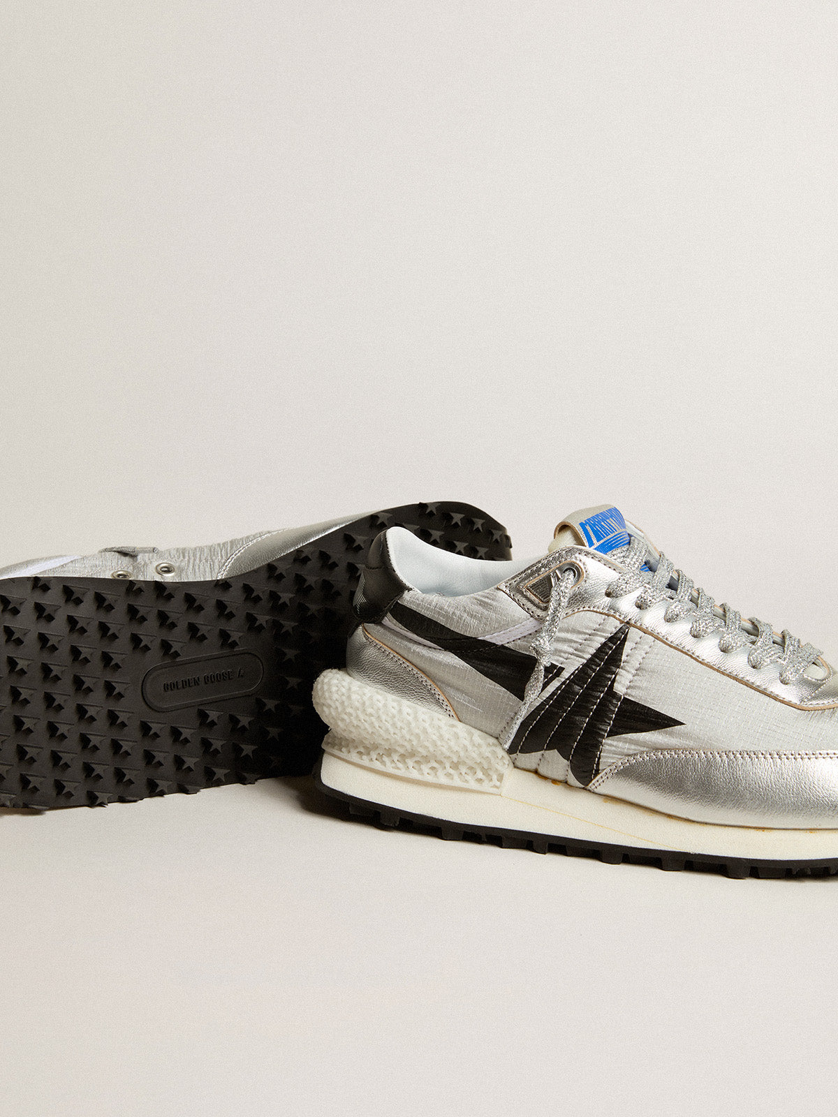 Women's Marathon with silver ripstop nylon upper and black star| Golden Goose