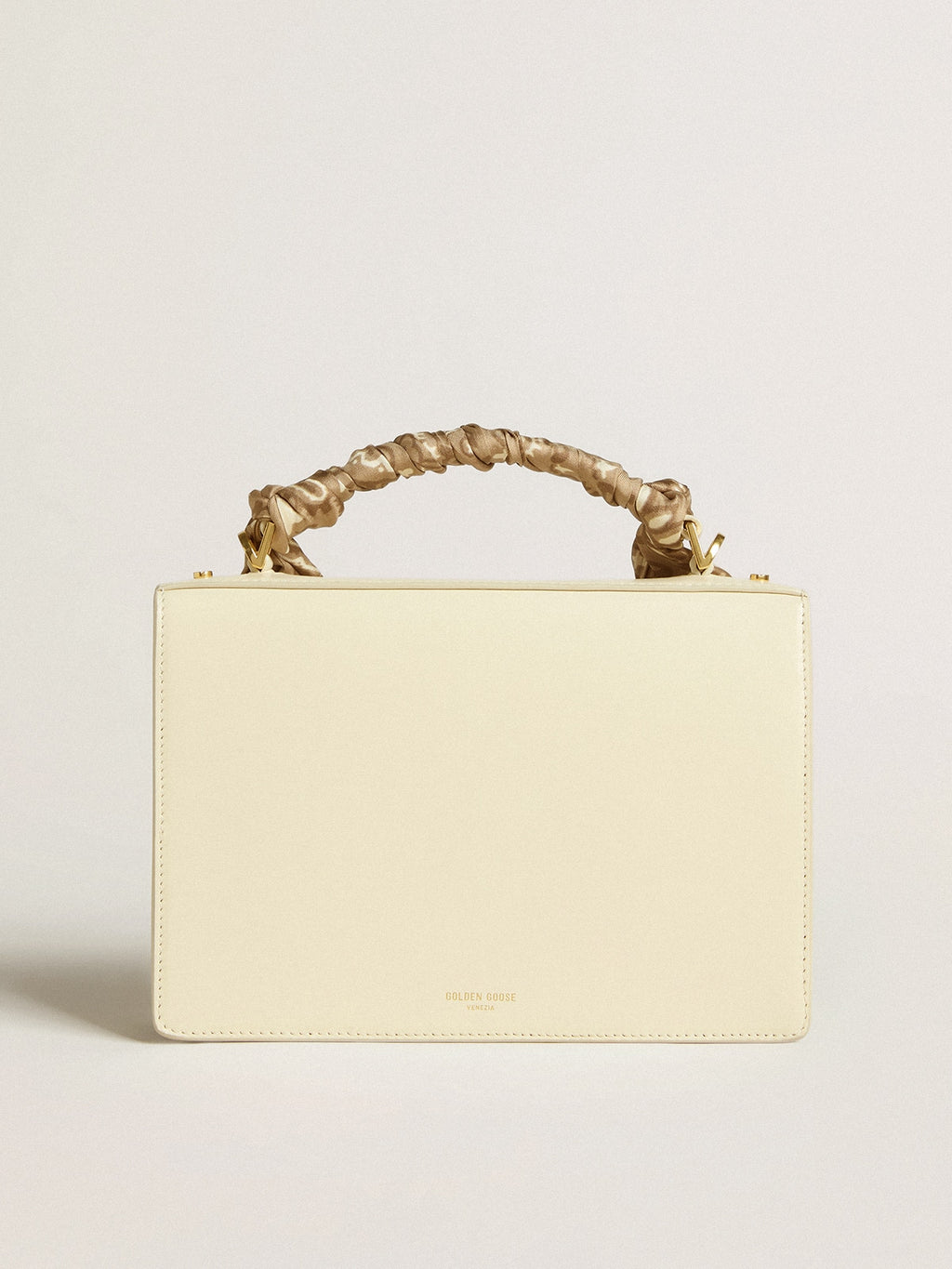 Venezia Bag in butter-colored boarded leather with silk scarf| Golden Goose