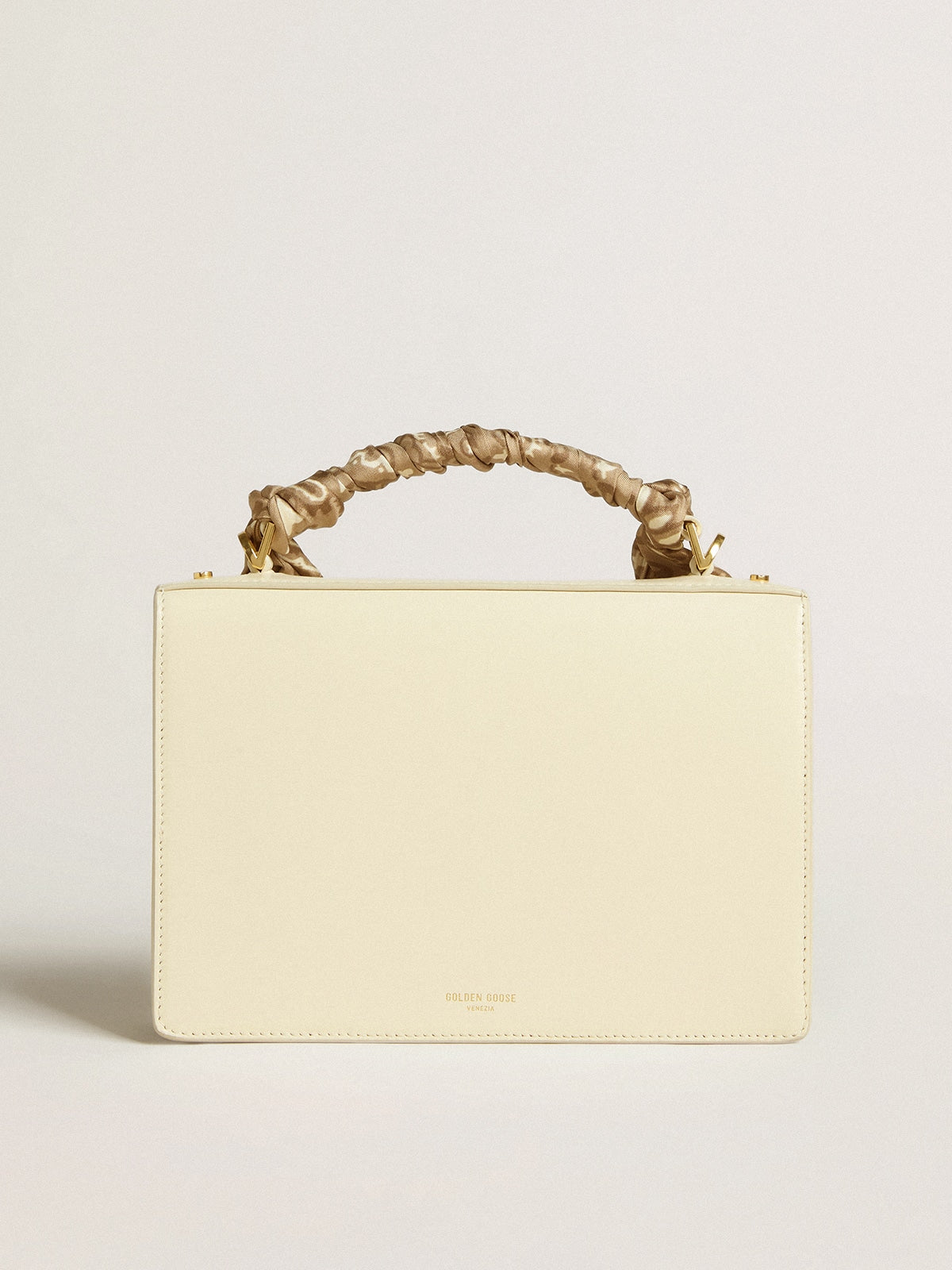 Venezia Bag in butter-colored boarded leather with silk scarf| Golden Goose