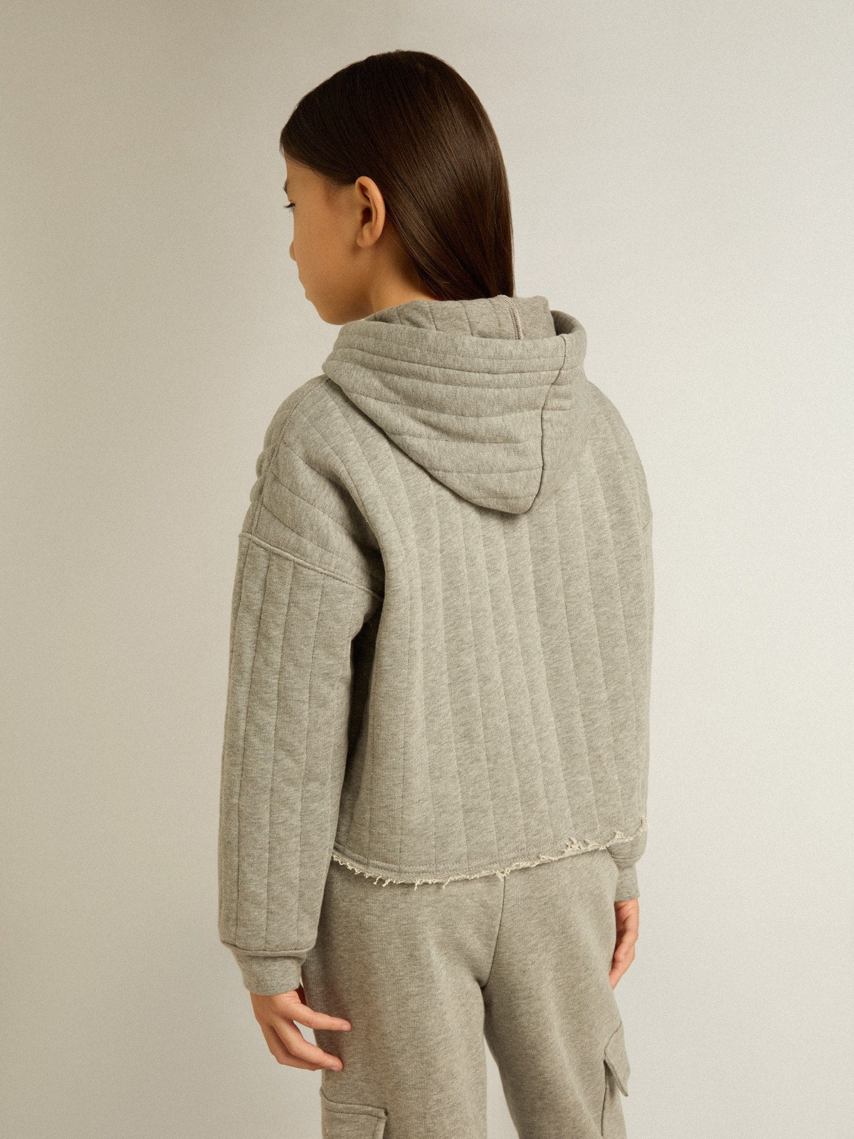Girls' cropped sweatshirt in gray melange with a hood and embroidery on the front| Golden Goose