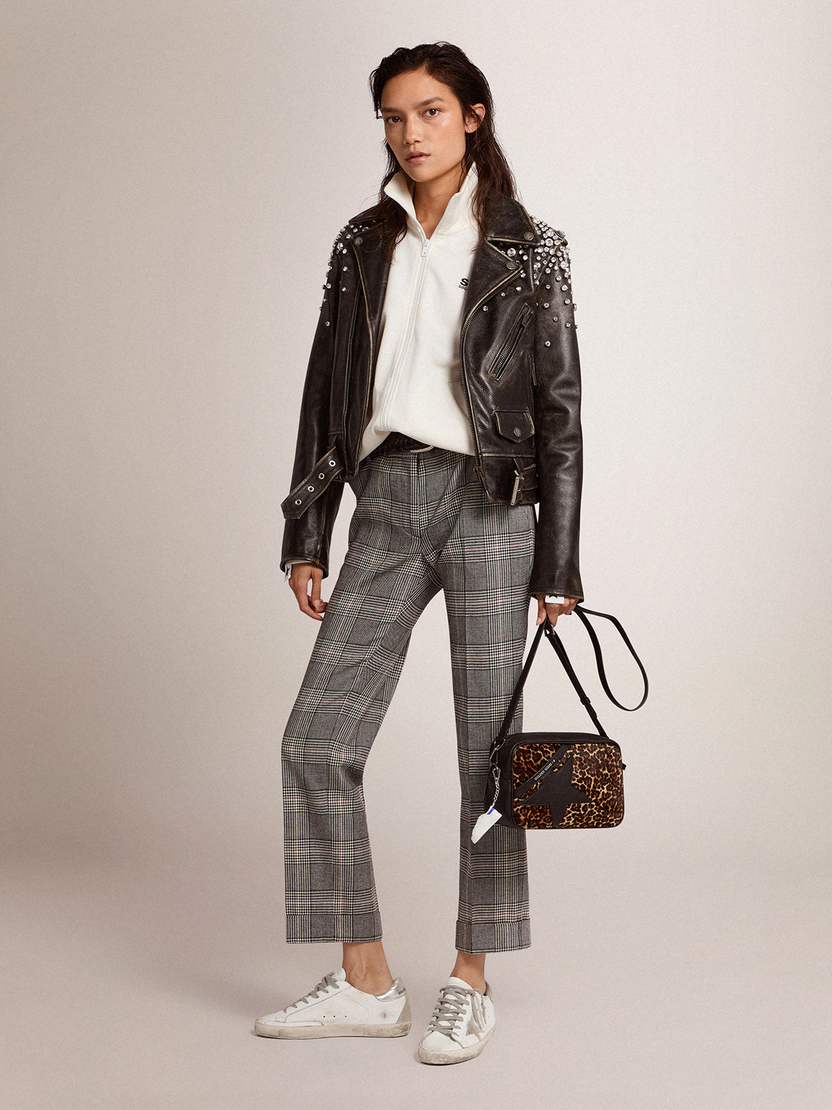 Women's Super-Star with silver heel tab and metal stud lettering| Golden Goose