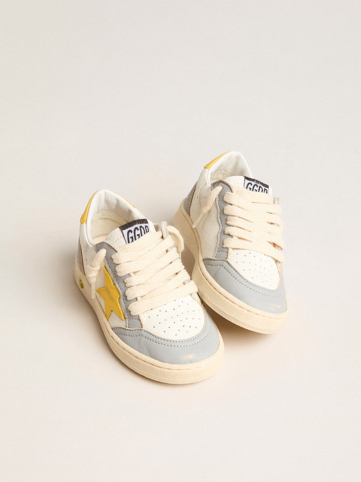 Ball Star Junior with yellow leather star and heel tab| Golden Goose