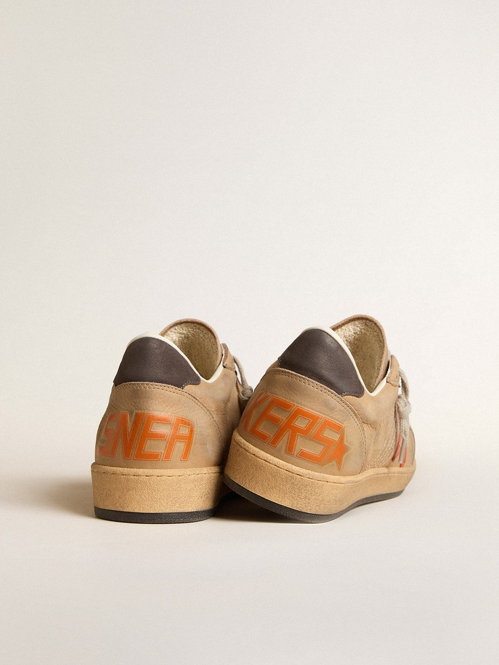 Ball Star in beige nubuck with croc-print leather star and nubuck heel tab| Golden Goose