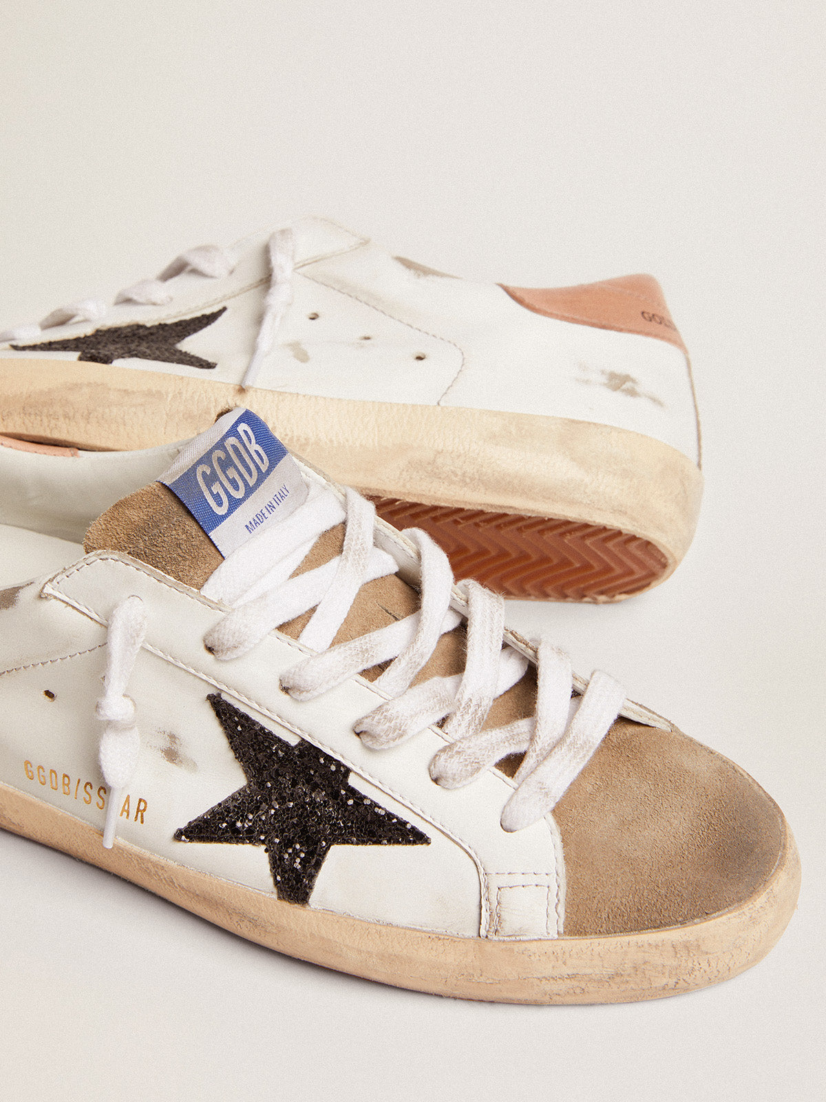 Women's Super-Star with black glitter star and pink heel tab| Golden Goose