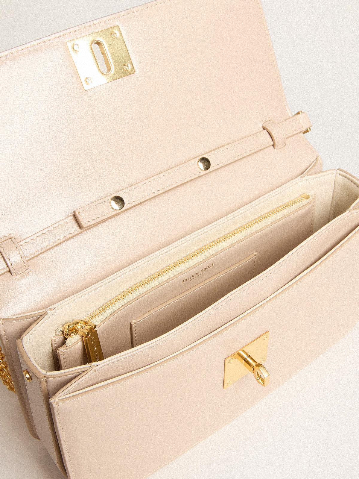 Gioia Bag in pale pink boarded leather with gold details| Golden Goose