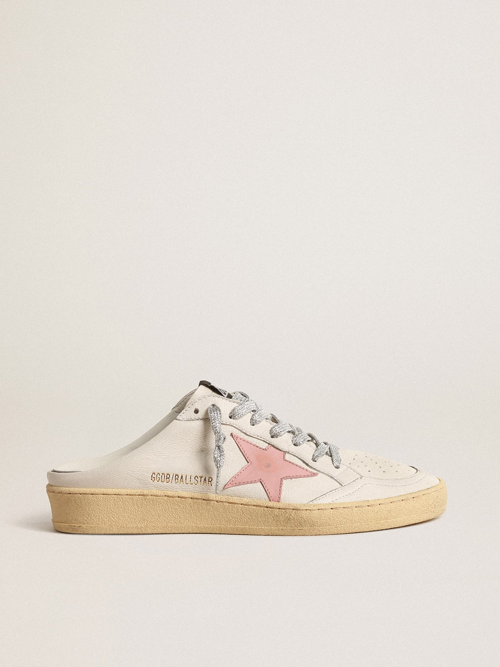 Ball Star Sabots in white nappa with an old-rose leather star| Golden Goose