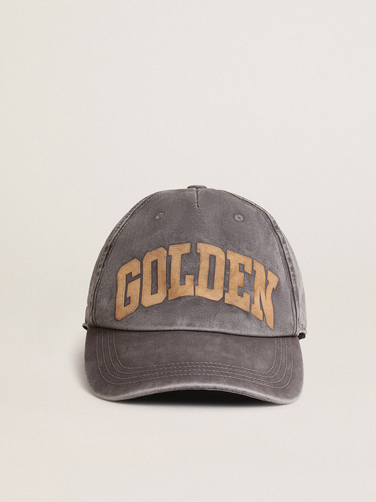 Hat in lilac-gray cotton with Golden lettering on the front| Golden Goose