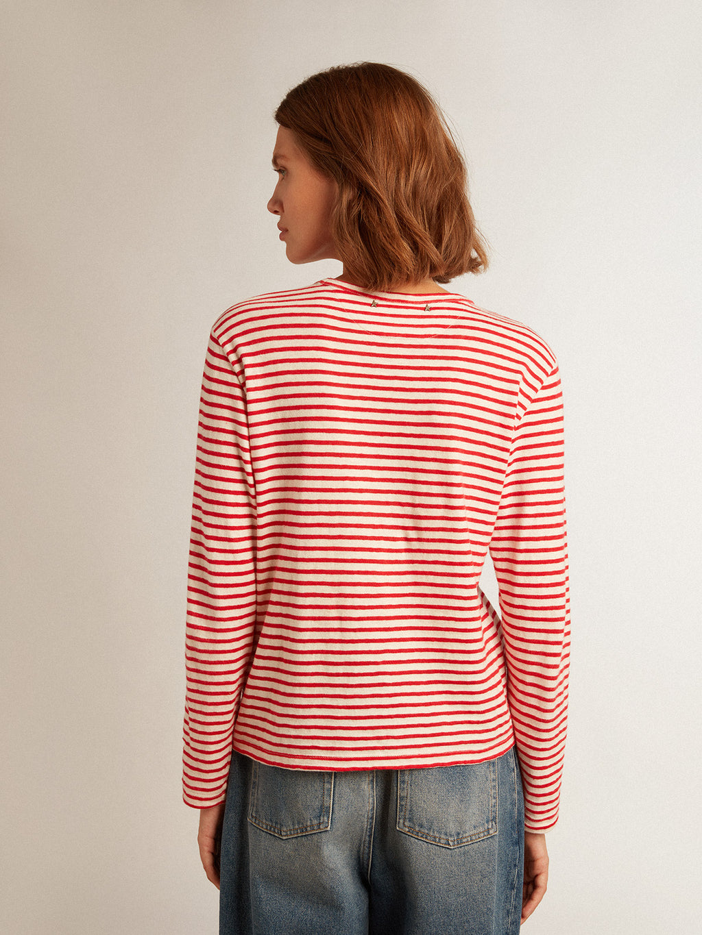 Women's T-shirt with white and red stripes and embroidery on the front| Golden Goose