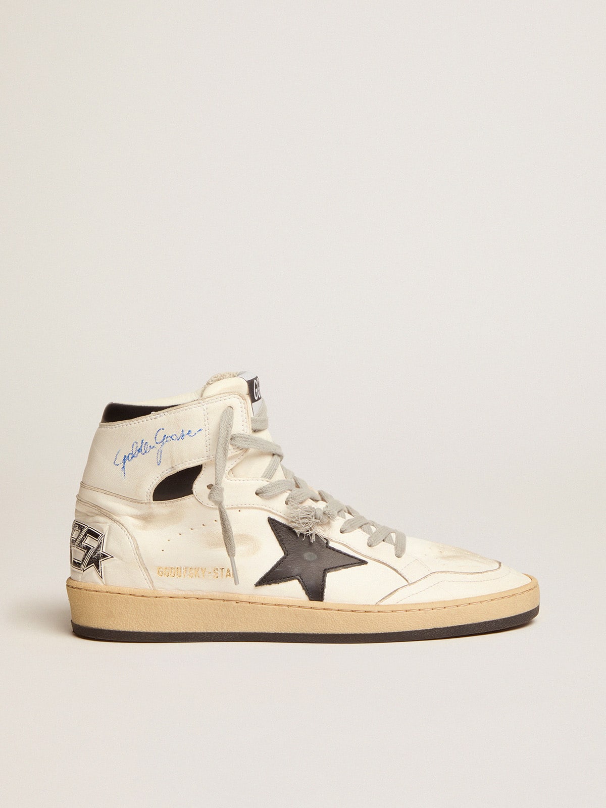 Men's Sky-Star with signature on the ankle and black inserts| Golden Goose