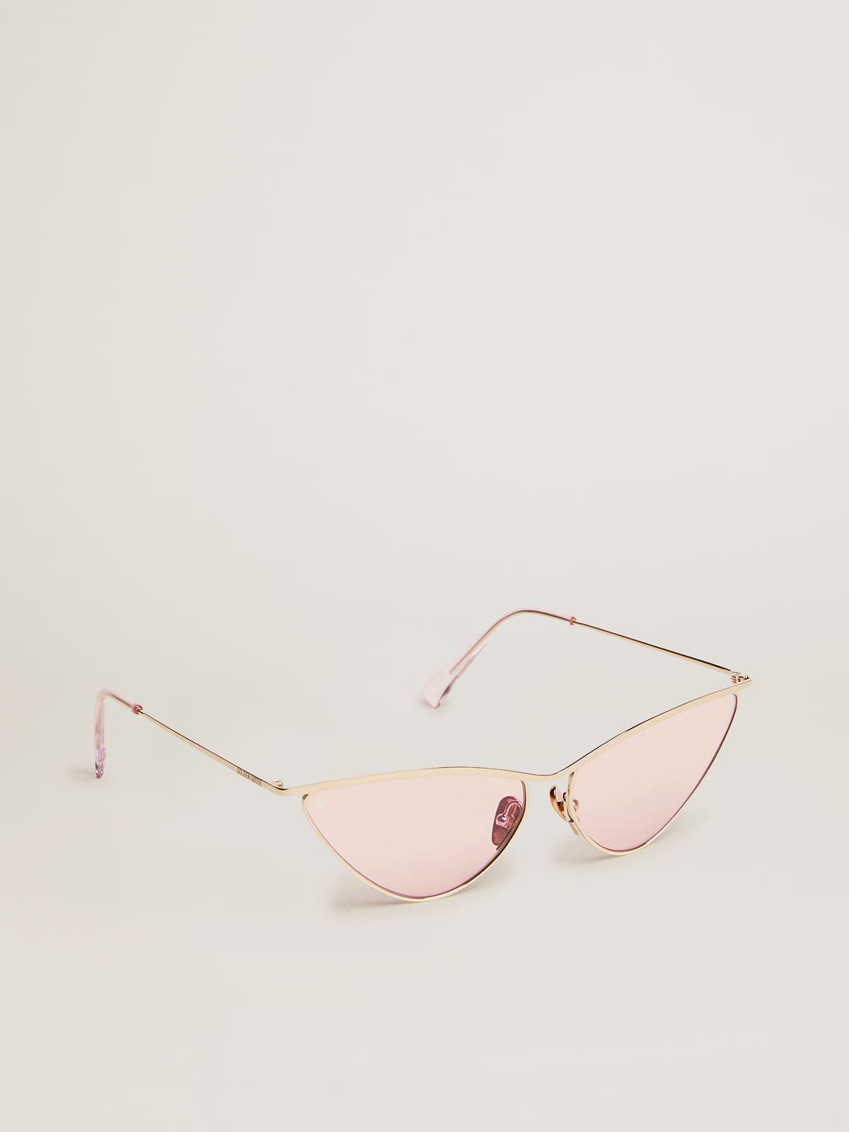 Sunframe cat-eye style with pink frame and lenses| Golden Goose