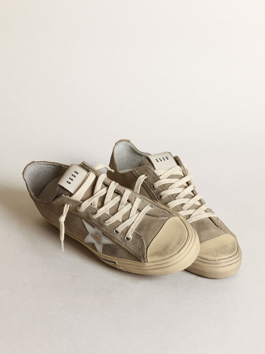 Men's V-Star with suede upper and silver star| Golden Goose