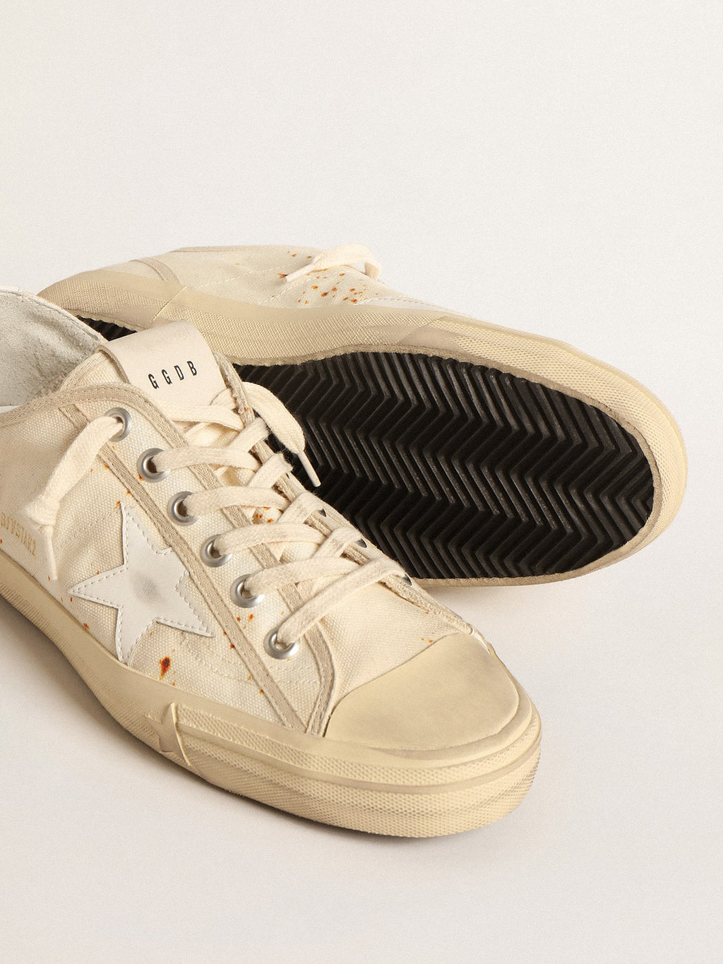 Men's V-Star LAB in canvas with leather star and rust-colored marks| Golden Goose