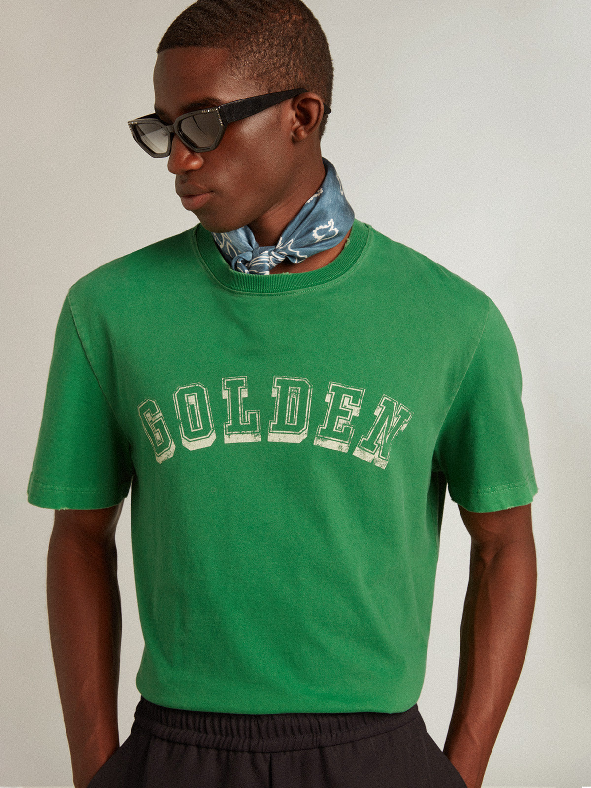Men's green cotton T-shirt with lettering at the center| Golden Goose