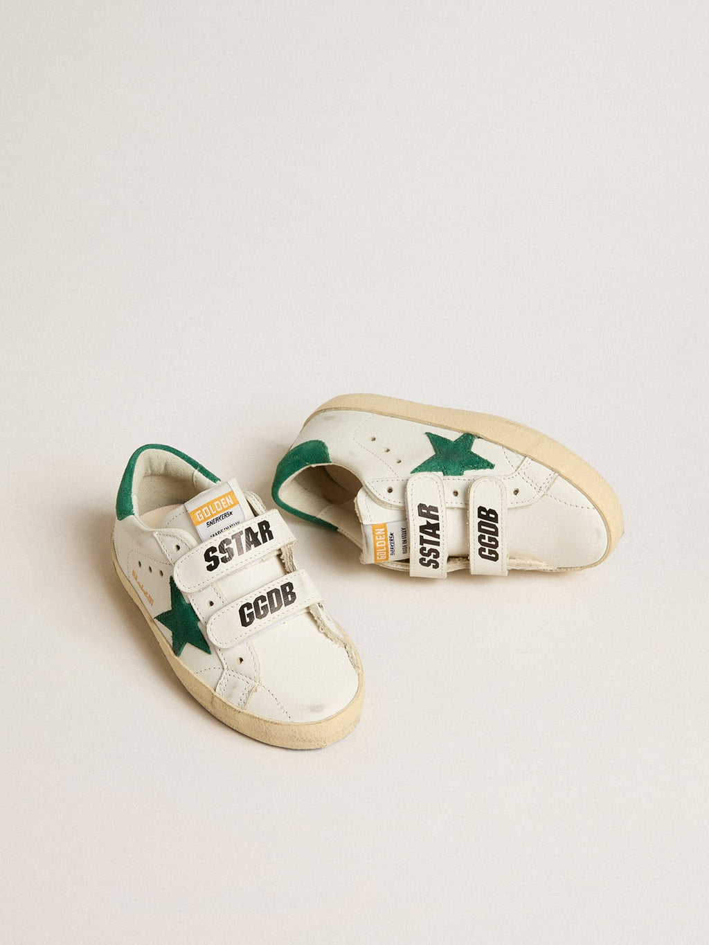 Old School Junior with green suede star and heel tab| Golden Goose
