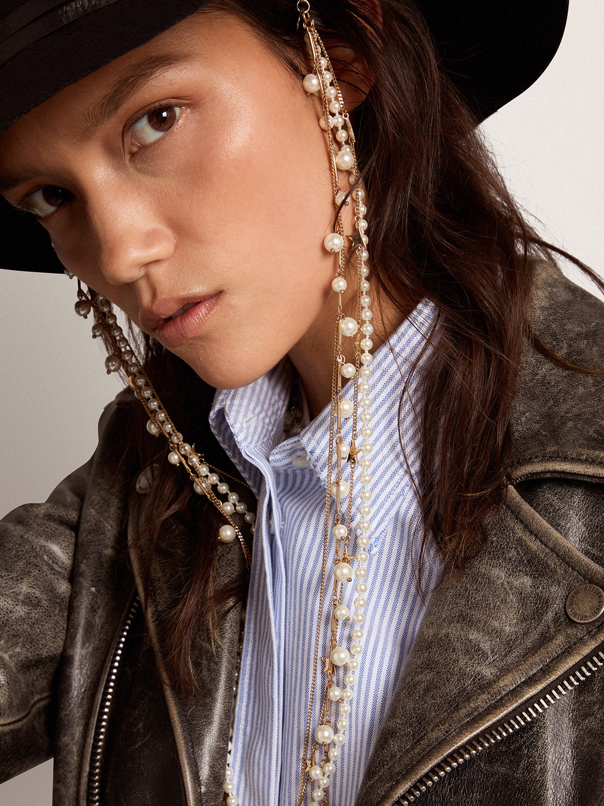 Women's necklace with four antique gold-colored heritage chains| Golden Goose