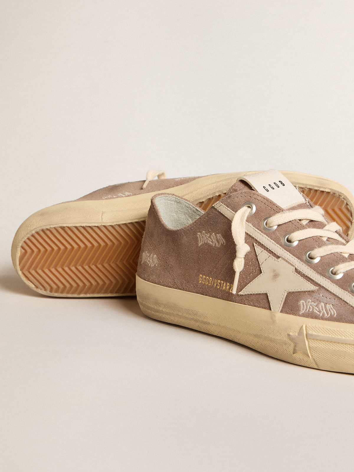 Men's V-Star in dove-gray suede with light gray leather star| Golden Goose