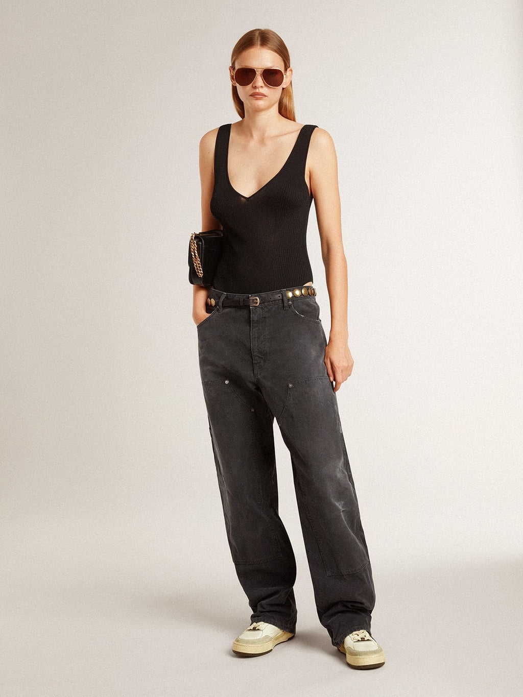 Women's Forty2 with black star and black leather heel tab| Golden Goose