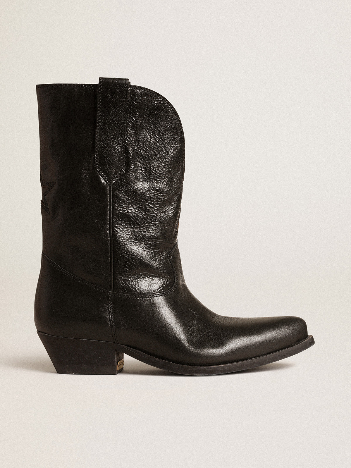 Low Wish Star boots in black leather with black star| Golden Goose
