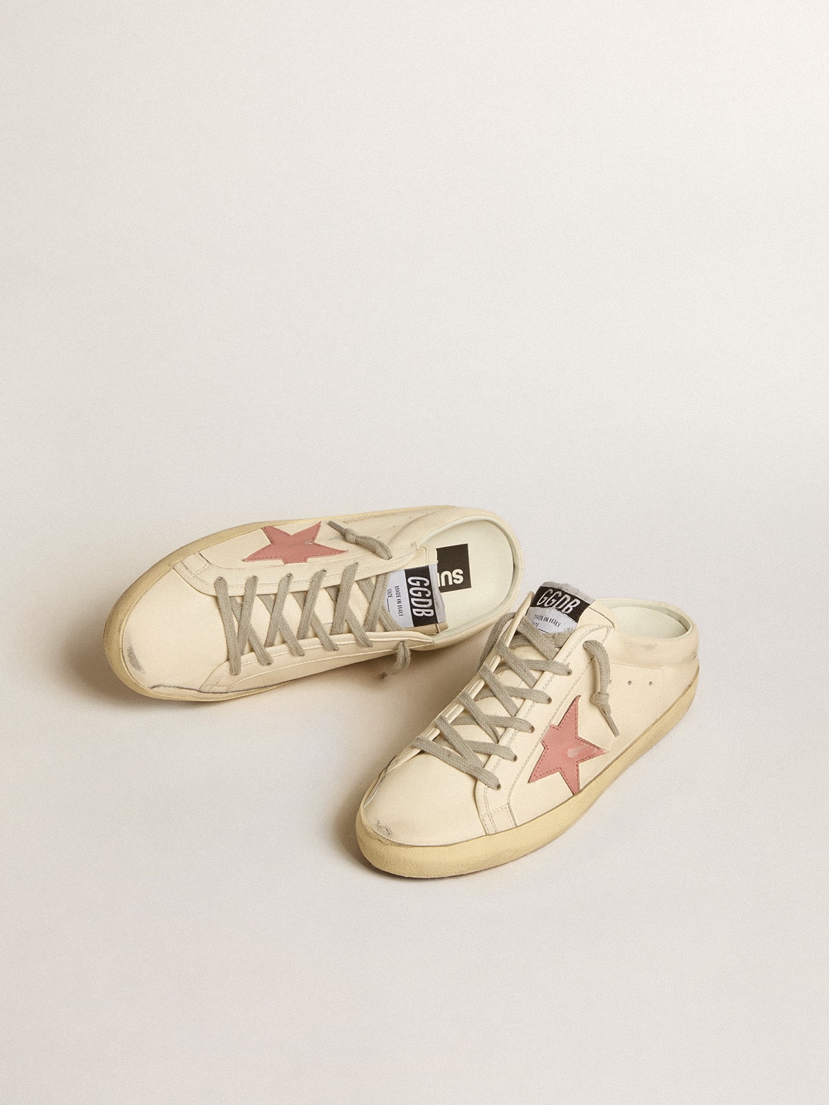Women's Super-Star Sabots in nappa with pink leather star| Golden Goose