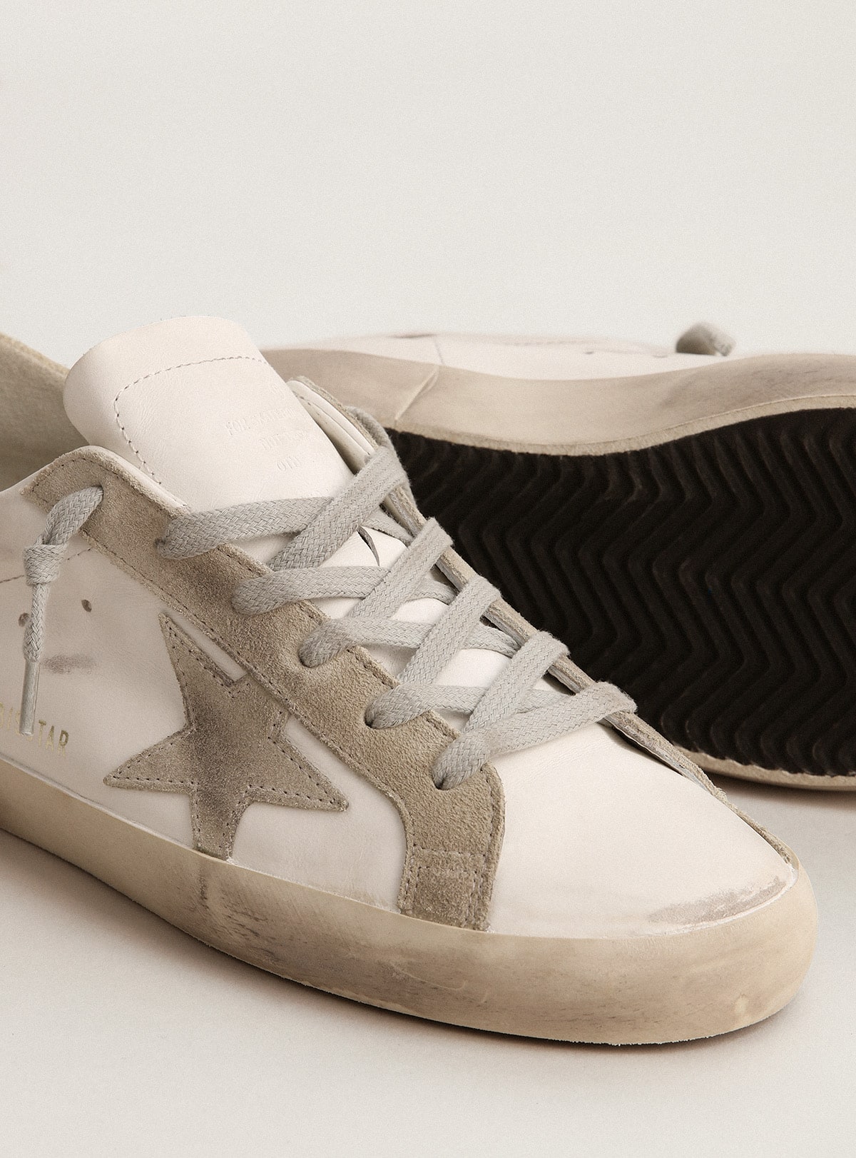 Women's Super-Star with gray suede star and heel tab| Golden Goose