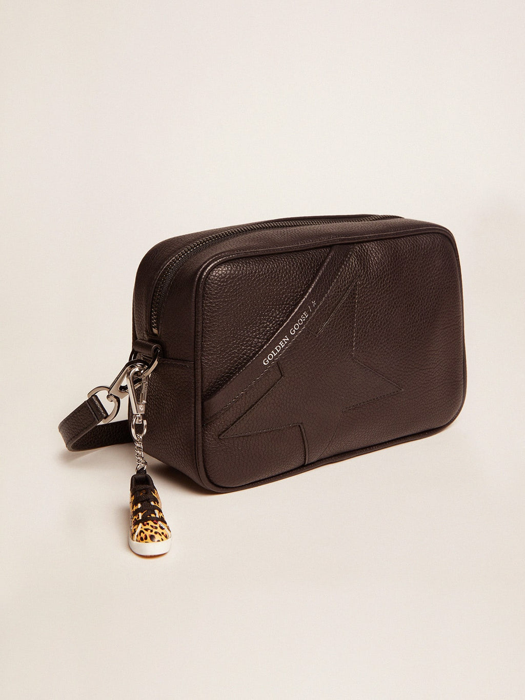 Women's Star bag in black leather| Golden Goose